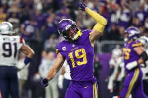 Dive into the Minnesota Vikings' 2025 roster shakeup with Two Old Bloggers. From surprising cuts like Gabe Murphy to trades bringing back Adam Thielen and shipping out Sam Howell, hosts Darren Campbell and Dave Stefano dissect the good, bad, and ugly. Plus, Harrison Smith's health update and the Packers' Micah Parsons bombshell. Essential insights for Vikings fans ahead of the season opener.